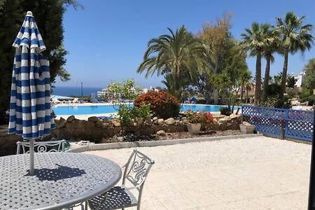 Kings Palace - Superb 2 Bed Ground Floor Apartment Paphos Exterior foto